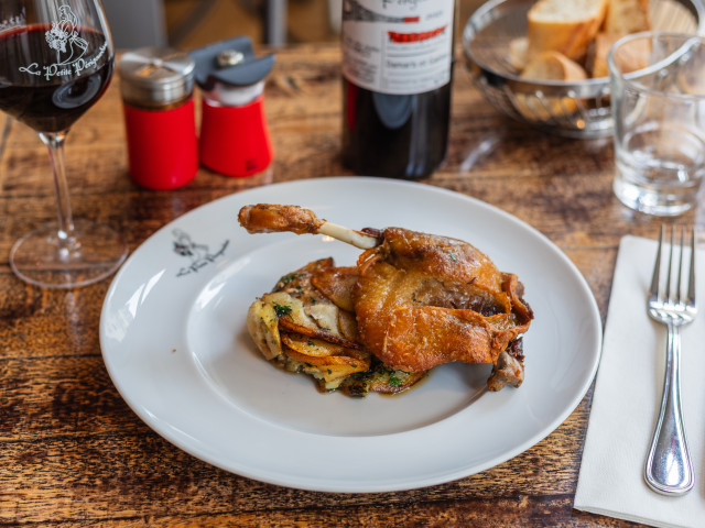 La Petite Périgourdine Confit de canard